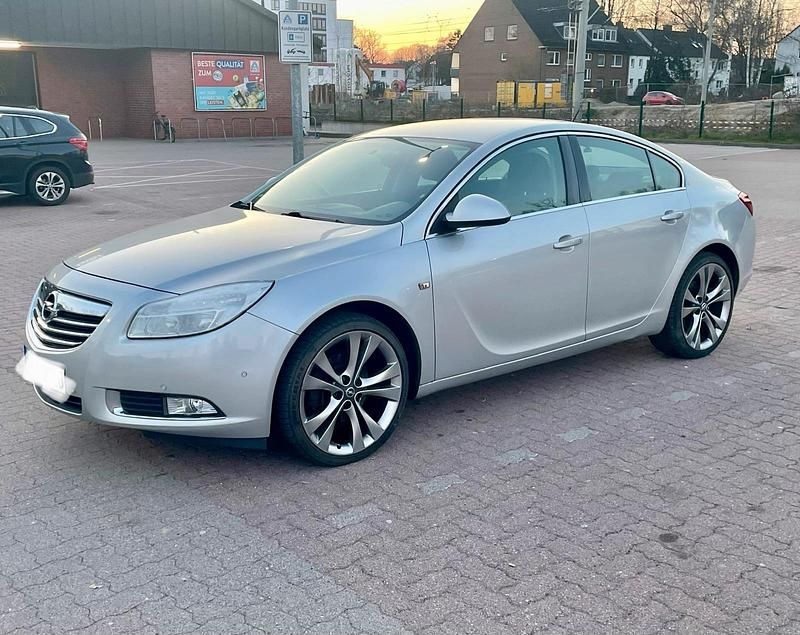 Gebraucht Opel Insignia 220 PS (161 kW) 2009 Grau Limousine