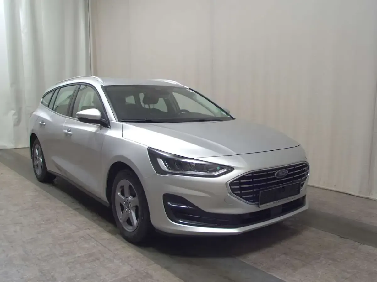 Käytetty Ford Focus Active 120 HP (88 kW) 2022 Hopea Farmari