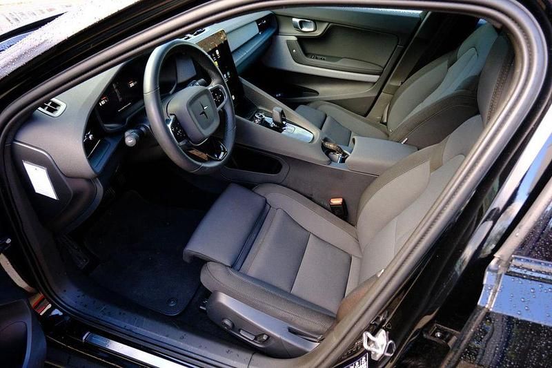 Gebraucht Polestar 2 Standard Range Single Motor 164 kW (224 PS) 2021 Schwarz Kleinwagen