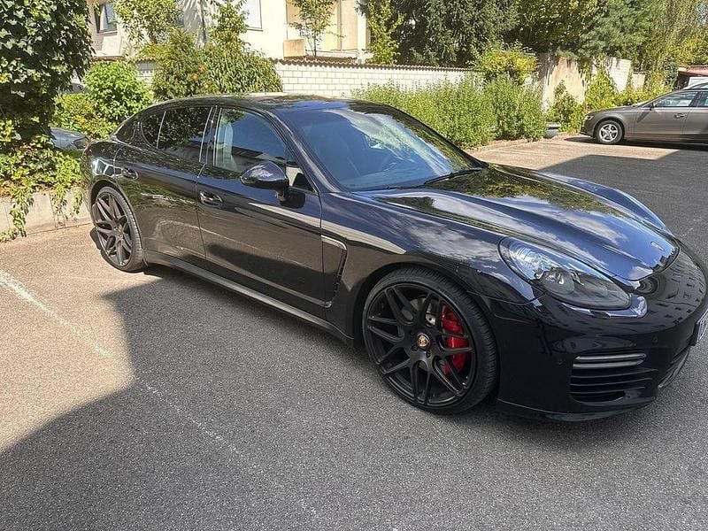Gebraucht Porsche Panamera GTS 441 PS (324 kW) 2014 Schwarz Limousine