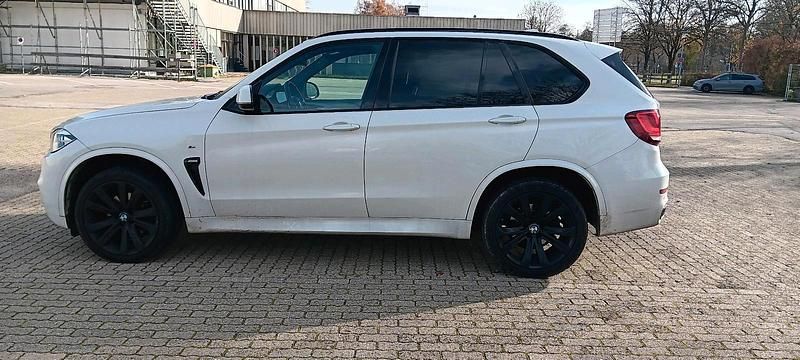 Weiß Gebraucht 2015 BMW X5 SUV | 15.500 € (Superpreis) - Bild 1/4