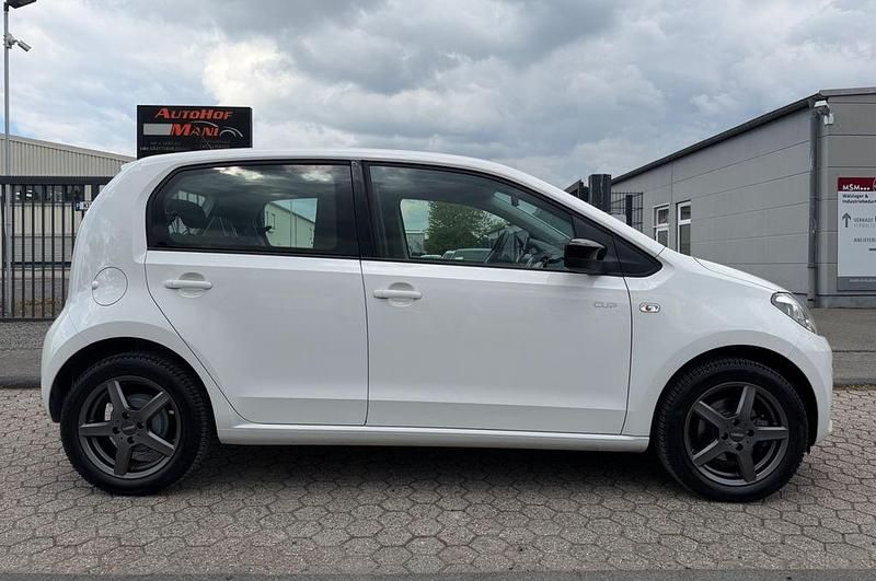 Second-hand VW up! Cup 60 CP (44 kW) 2014 Alb Hatchback