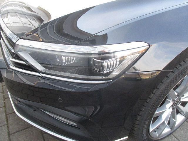 Gebraucht VW Passat Elegance 190 PS (139 kW) 2020 Schwarz Kombi