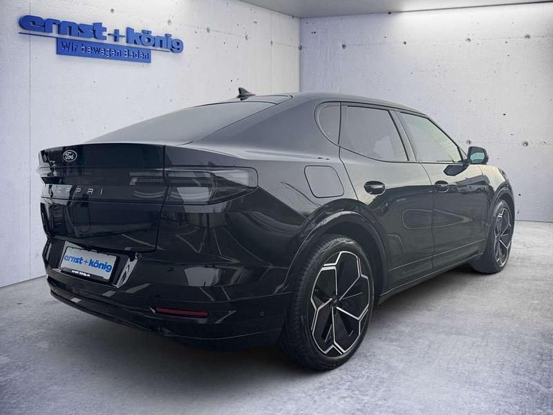 Używany Ford Capri Premium 210 kW (286 KM) 2024 Czarny SUV