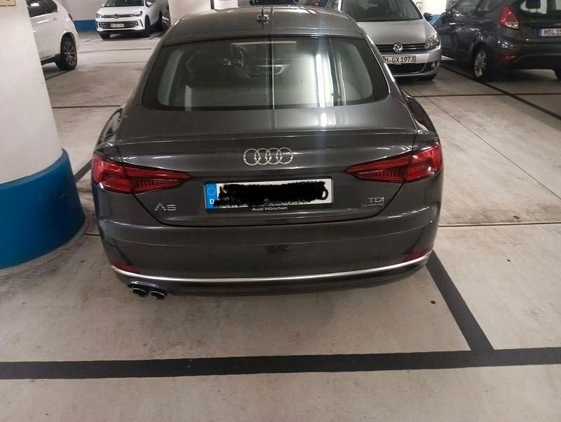 Grau Gebraucht 2017 Audi A5 Sportback S-Line Kleinwagen | 19.300 € (Guter Preis) - Bild 1/4