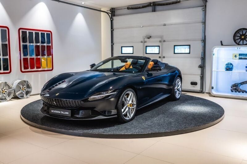 Neu Ferrari Roma 620 PS (456 kW) 2025 Blau Coupé