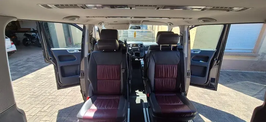 Gebraucht VW Multivan 174 PS (127 kW) 2009 Schwarz Van / Kleinbus