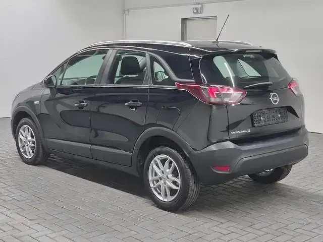 Gebraucht Opel Crossland Edition 131 PS (96 kW) 2020 Diamant schwarz/karbon schwarz SUV