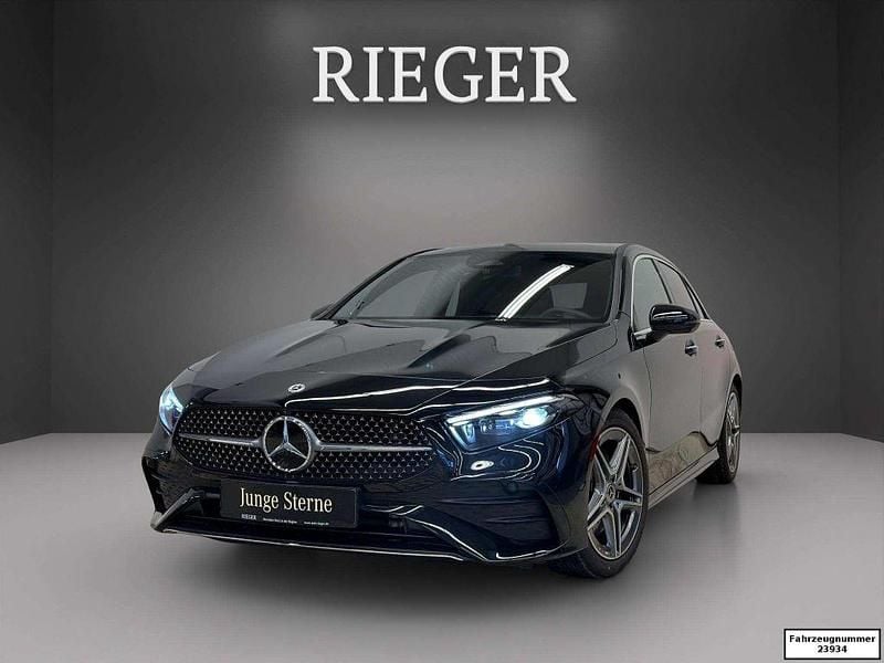 Gebraucht Mercedes A220 AMG 190 PS (139 kW) 2025 Schwarz Limousine