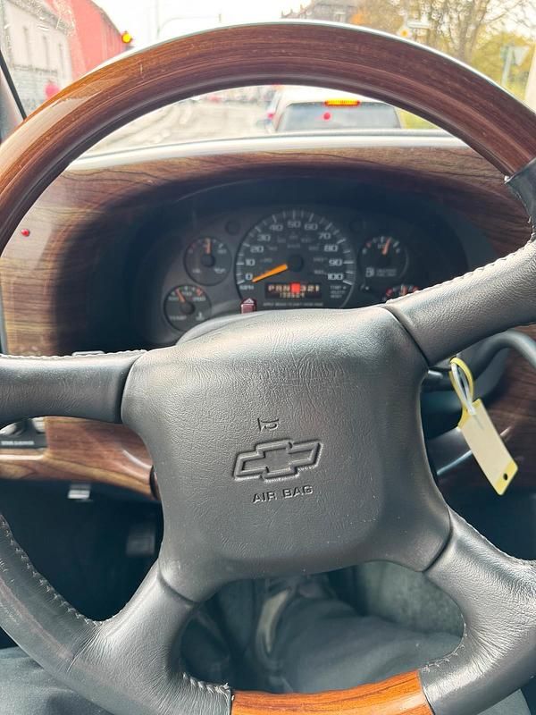 Gebraucht Chevrolet Express 245 PS (180 kW) 1999 Weiß Van