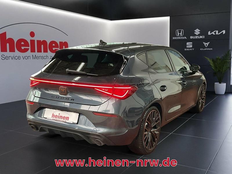 Gebraucht Cupra Leon VZ 245 PS (180 kW) 2023 Grau Limousine