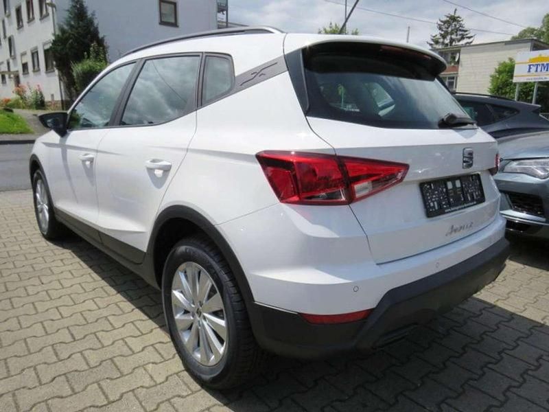 Gebraucht Seat Arona Style 110 PS (80 kW) 2022 "candy" weiss SUV