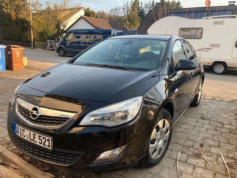 Gebraucht Opel Astra Selection 87 PS (63 kW) 2010 Schwarz Limousine