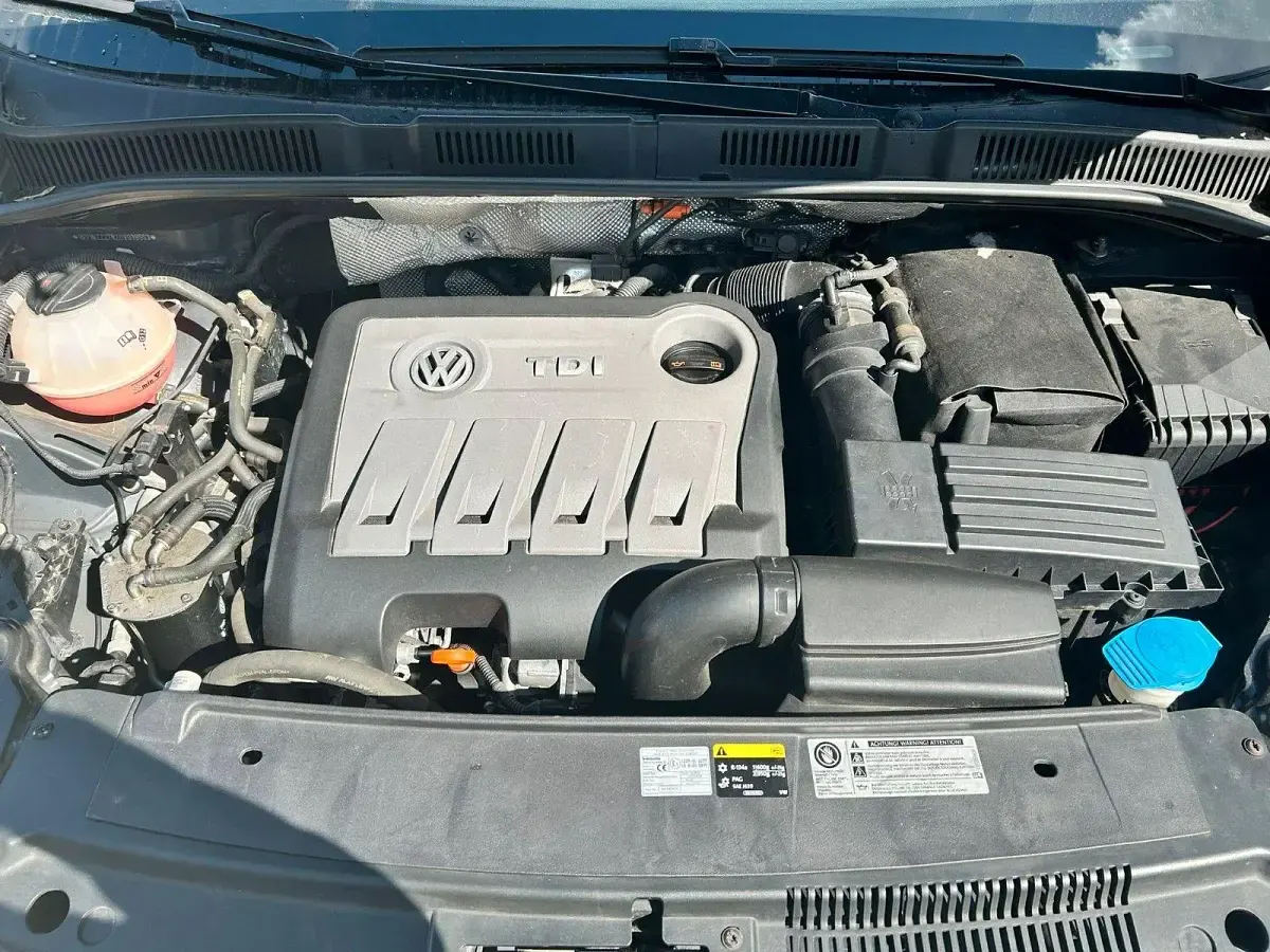 Gebraucht VW Sharan 140 PS (102 kW) 2013 Grau Van / Kleinbus