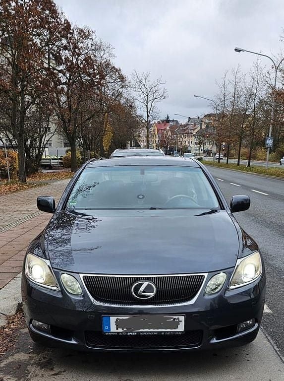 Grau Gebraucht 2007 Lexus GS450H Luxury Line Limousine | 11.000 € - Bild 1/4
