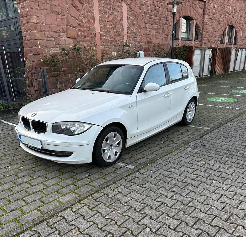 Gebraucht BMW 116 122 PS (89 kW) 2009 Kleinwagen