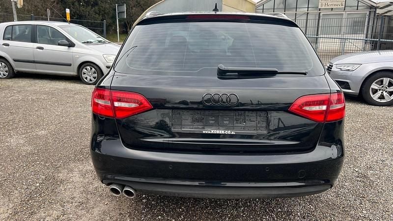 Gebraucht Audi A4 190 PS (139 kW) 2015 Schwarz Kombi