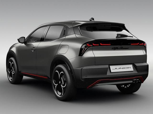 Neu Alfa Romeo Junior Edizione Speciale 145 PS (106 kW) 2025 Blu navigli metallic blu navigli metallic SUV