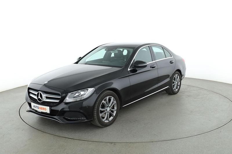 Schwarz Gebraucht 2016 Mercedes C200 Avantgarde Limousine | 21.590 € (Etwas zu teuer) - Bild 1/3