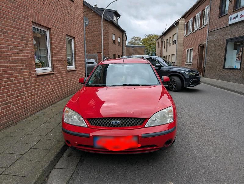 Gebraucht Ford Mondeo 115 PS (84 kW) 2000 Rot Kombi