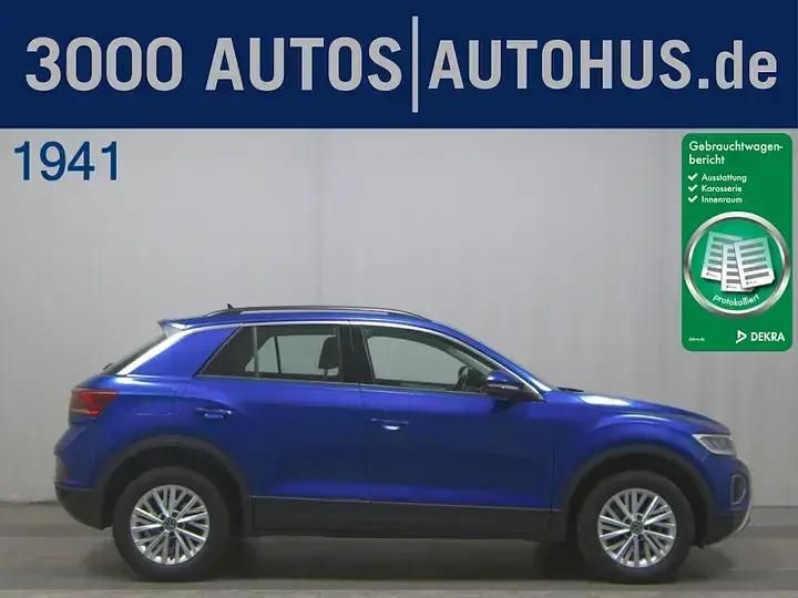 Silber Gebraucht 2023 VW T-Roc Move SUV | 29.280 € (Etwas zu teuer) - Bild 1/4