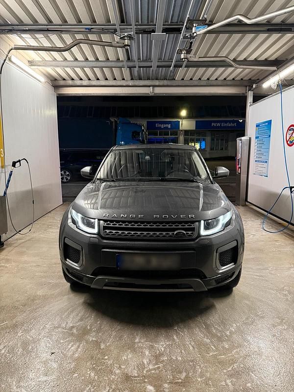 Grau Gebraucht 2016 Land Rover Range Rover evoque SUV | 15.999 € - Bild 1/4
