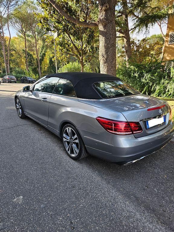 Gebraucht Mercedes E200 Executive 184 PS (135 kW) 2014 Grau Cabrio
