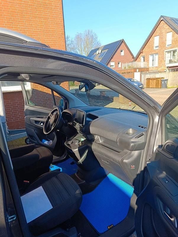 Gebraucht Opel Combo Life Innovation 131 PS (96 kW) 2020 Grau Van / Kleinbus