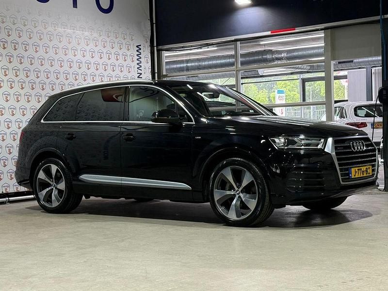 Gebraucht Audi Q7 Proline 333 PS (244 kW) 2016 Schwarz SUV