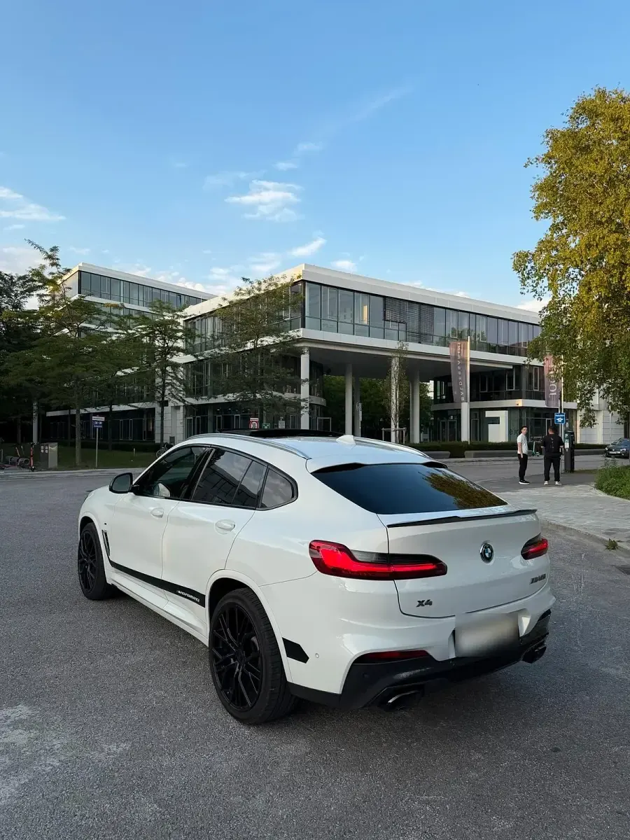 Gebraucht BMW X4 M Sport 354 PS (260 kW) 2019 Weiß SUV