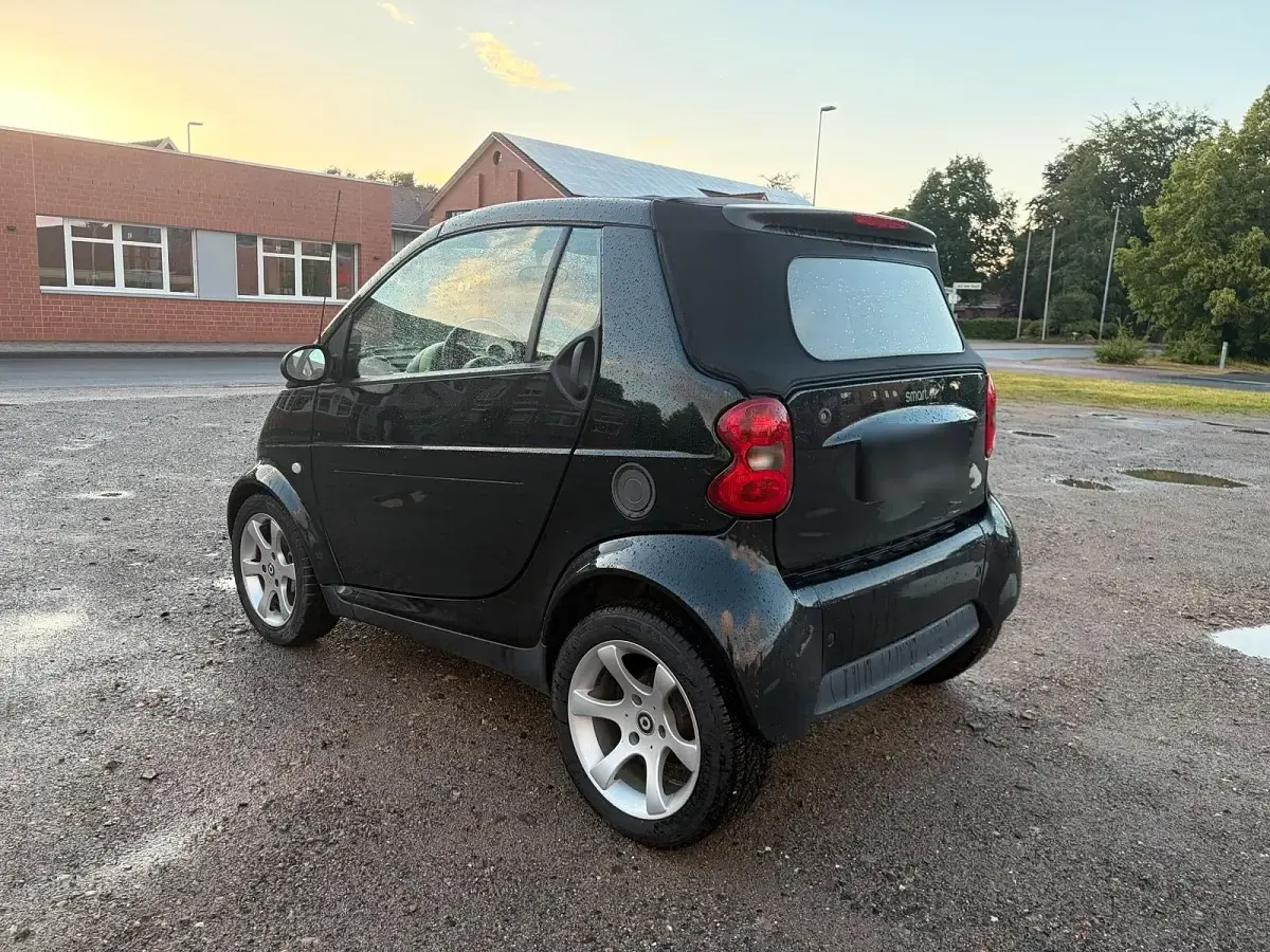 Gebraucht Smart ForTwo Cabrio 61 PS (44 kW) 2005 Schwarz Cabrio