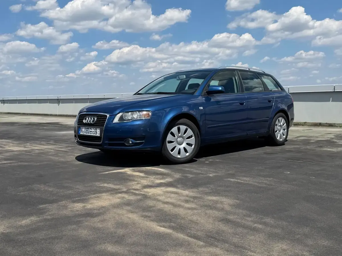 Gebraucht Audi A4 163 PS (119 kW) 2005 Blau Kombi