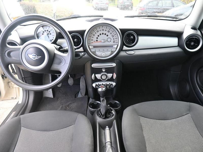 Second-hand Mini ONE 95 CP (69 kW) 2009 Alb Hatchback
