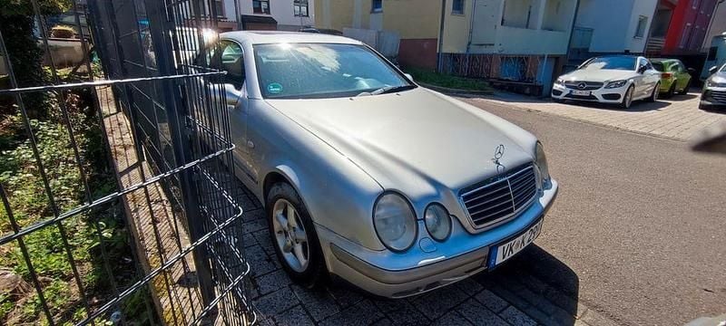 Silber Gebraucht 1999 Mercedes 200 Coupé | 1.750 € (Superpreis) - Bild 1/3