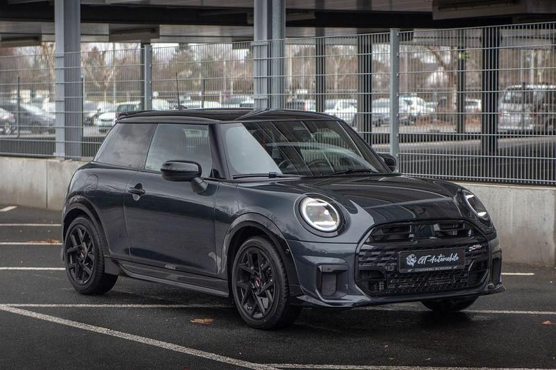 Gebraucht Mini John Cooper Works 156 PS (114 kW) 2024 Grau Kleinwagen
