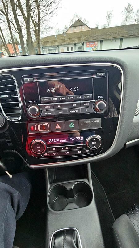 Begagnad Mitsubishi Outlander 140 HK (102 kW) 2012 SUV