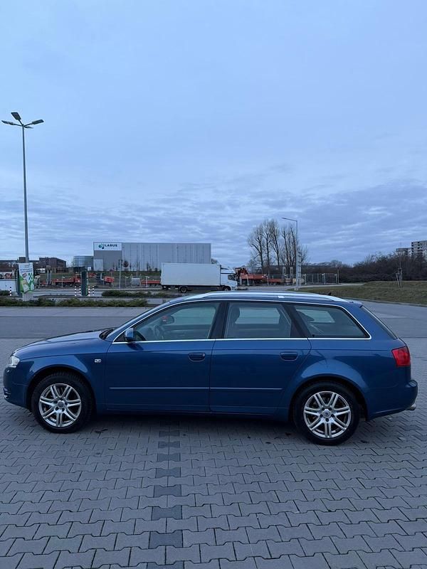 Gebraucht Audi A4 200 PS (147 kW) 2007 Blau Kombi