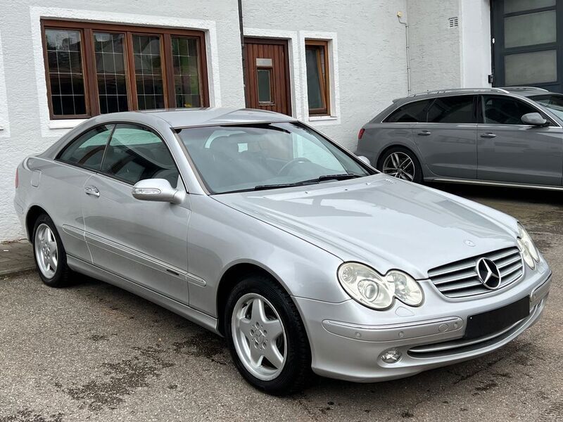 Gebraucht Mercedes CLK240 170 PS (125 kW) 2002 Silber Coupé