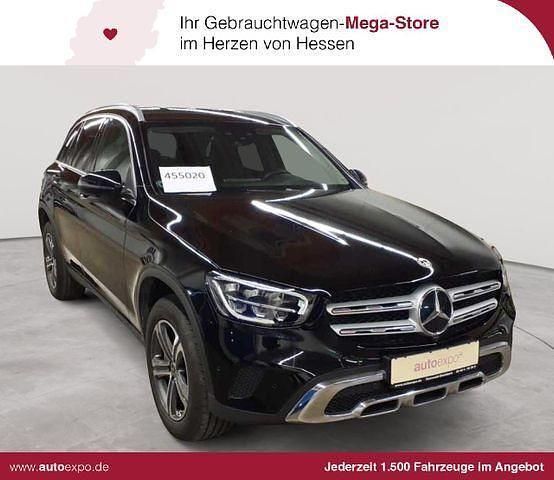Schwarz Gebraucht 2022 Mercedes GLC300e SUV | 36.289 € (Guter Preis) - Bild 1/4