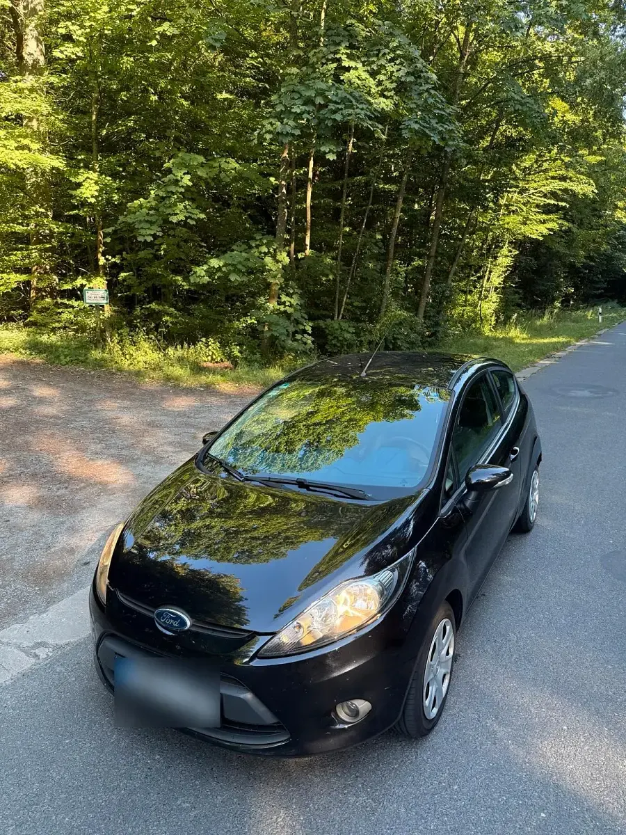 Gebraucht Ford Fiesta 68 PS (50 kW) 2009 Schwarz Kleinwagen