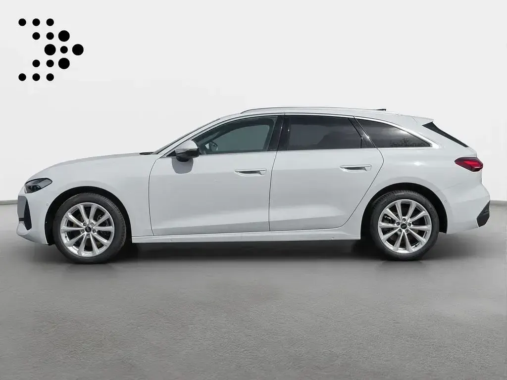 Gebraucht Audi A5 Ambiente 204 PS (150 kW) 2025 Gletscherweiß metallic Kombi