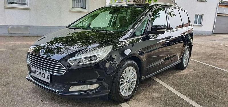 Iridiumschwarz metallic Gebraucht 2016 Ford Galaxy Titanium Van / Kleinbus | 18.950 € (Guter Preis) - Bild 1/4