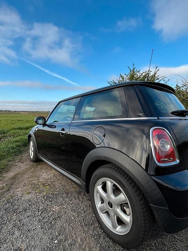 Usado Mini ONE Pepper 75 HP (55 kW) 2010 Preto Citadino