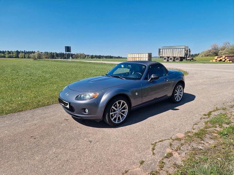 Usata Mazda MX5 126 CV (92 kW) 2008 Grigio Cabrio