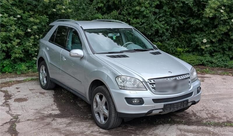 Silber Gebraucht 2008 Mercedes ML320 SUV | 5.600 € (Guter Preis) - Bild 1/4