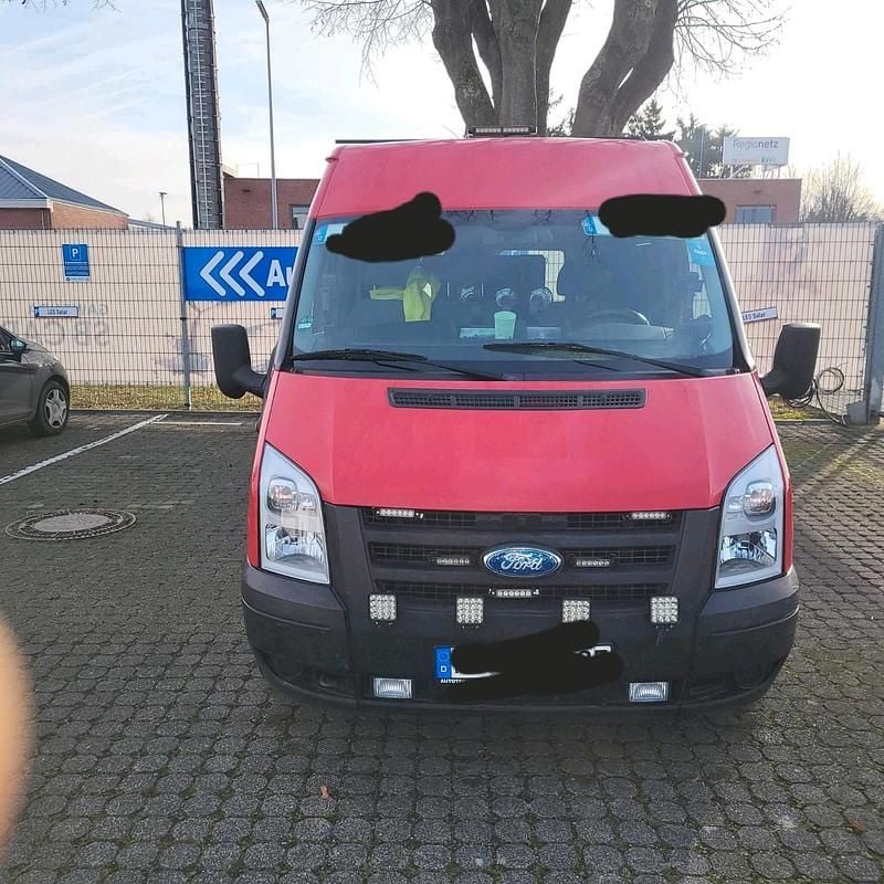 Rot Gebraucht 2025 Ford Transit Tourneo Van / Kleinbus | 4.800 € - Bild 1/4