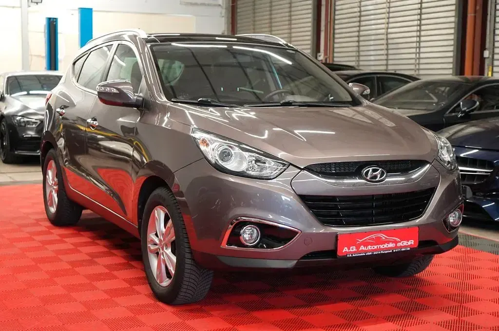 Gebraucht Hyundai ix35 Premium 184 PS (135 kW) 2012 Braun SUV