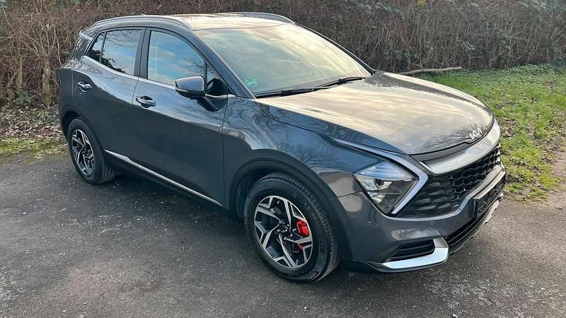 Gebraucht Kia Sportage 150 PS (110 kW) 2022 Grau SUV