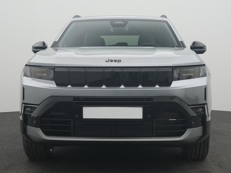 Neu Jeep Compass 145 PS (106 kW) 2026 Grau SUV