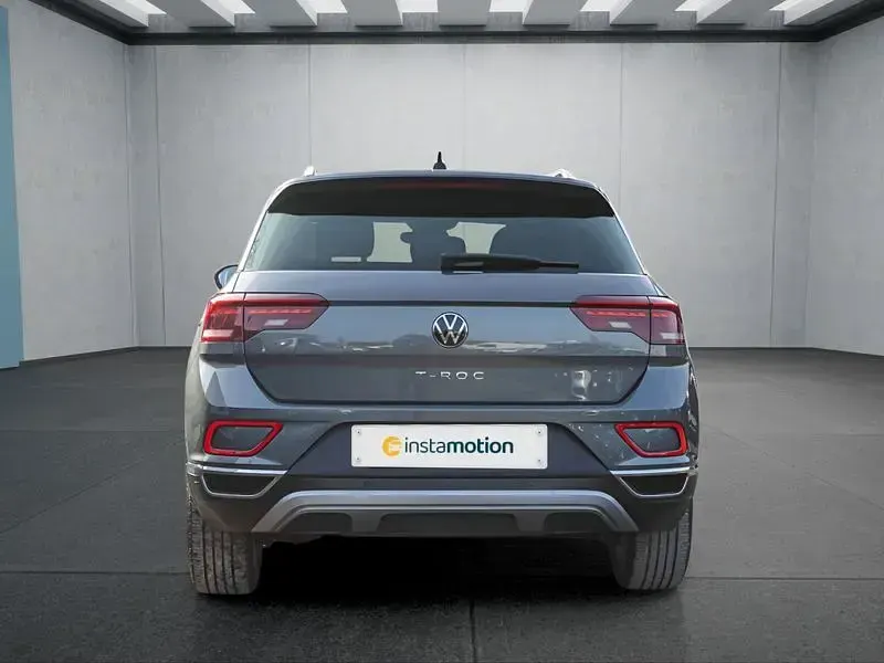 Gebraucht VW T-Roc 150 PS (110 kW) 2022 Grau SUV